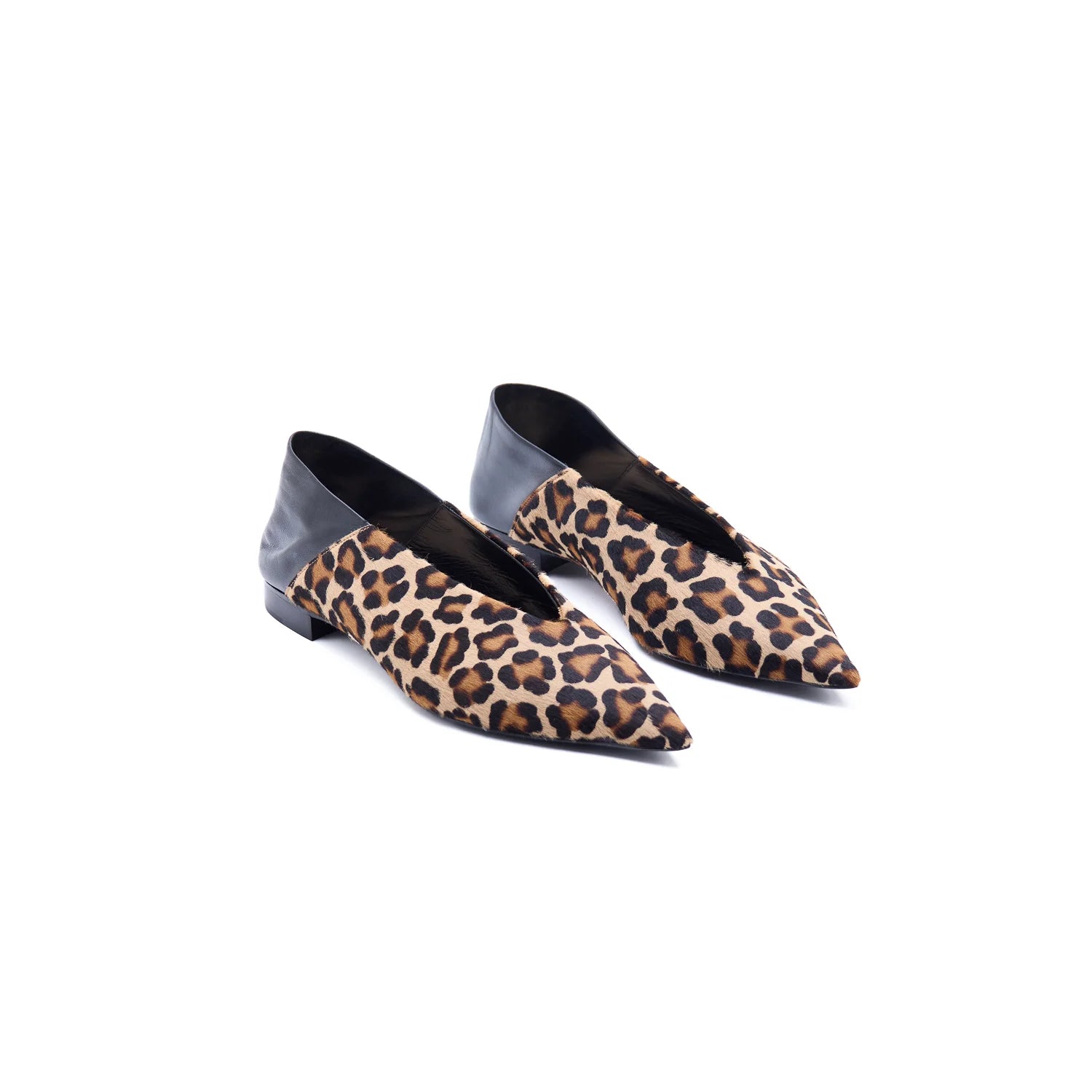 Ballerina in pony leopard e nappa nera